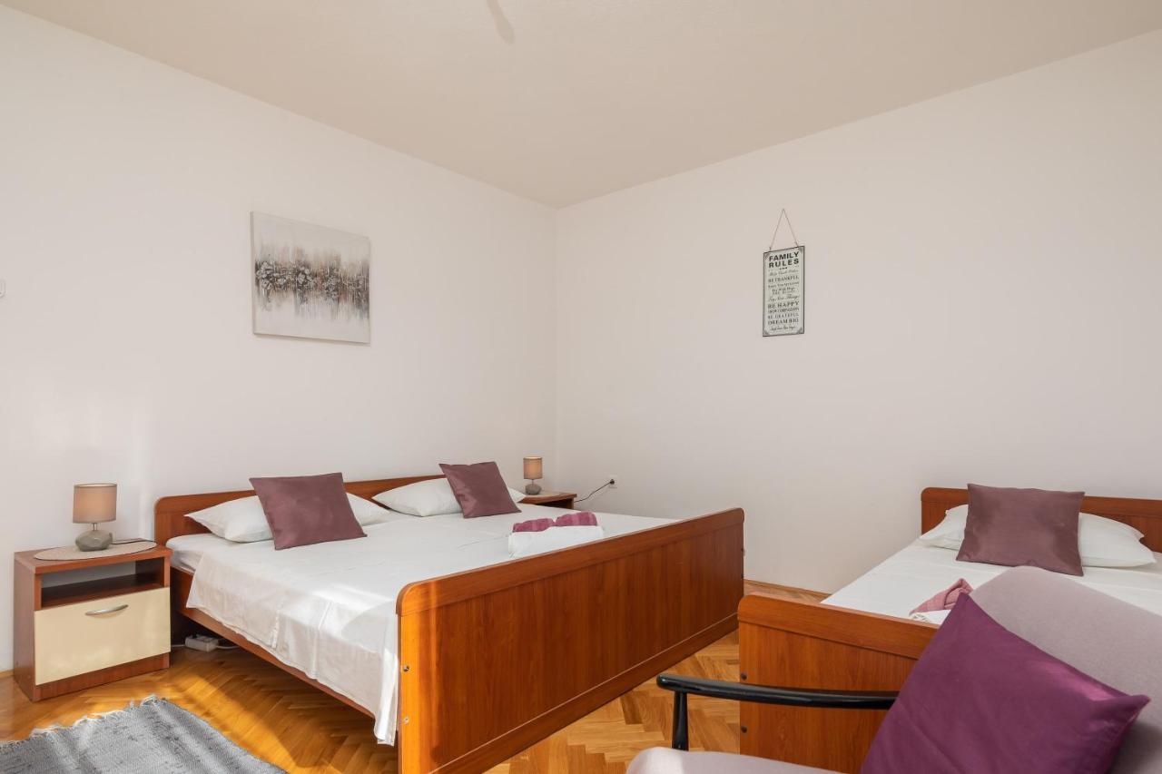Apartment Beba Dugi Rat Luaran gambar